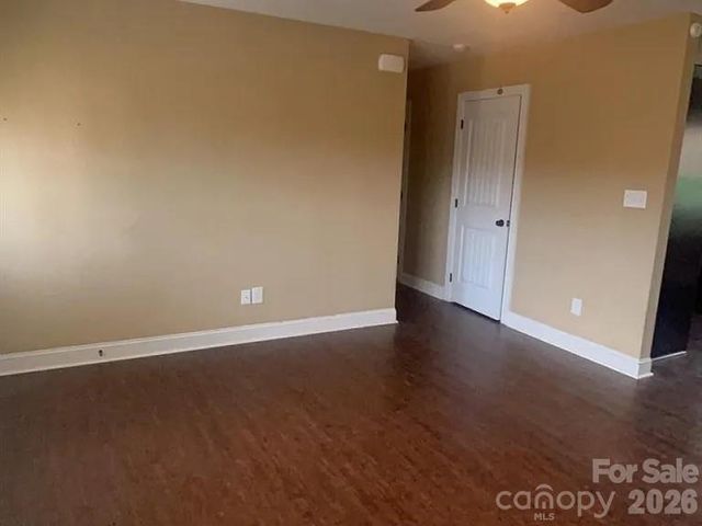 1411 FOXBROOK Circle, Lancaster, SC 29720