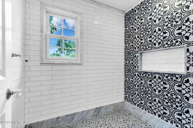 605 Grassmere Avenue, Interlaken, NJ 07712