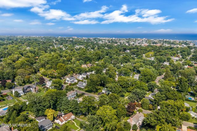 605 Grassmere Avenue, Interlaken, NJ 07712