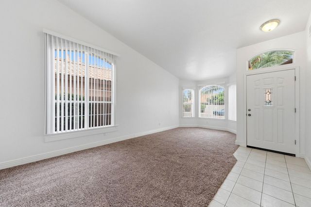 15822 S 32nd Place, Phoenix, AZ 85048