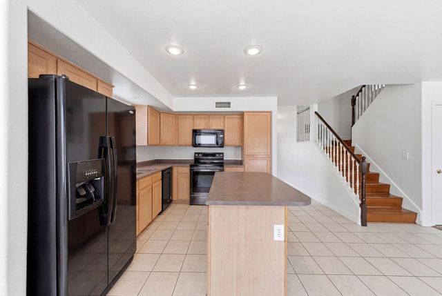 15822 S 32nd Place, Phoenix, AZ 85048
