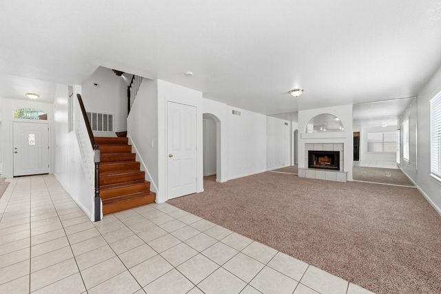 15822 S 32nd Place, Phoenix, AZ 85048