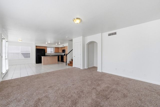 15822 S 32nd Place, Phoenix, AZ 85048