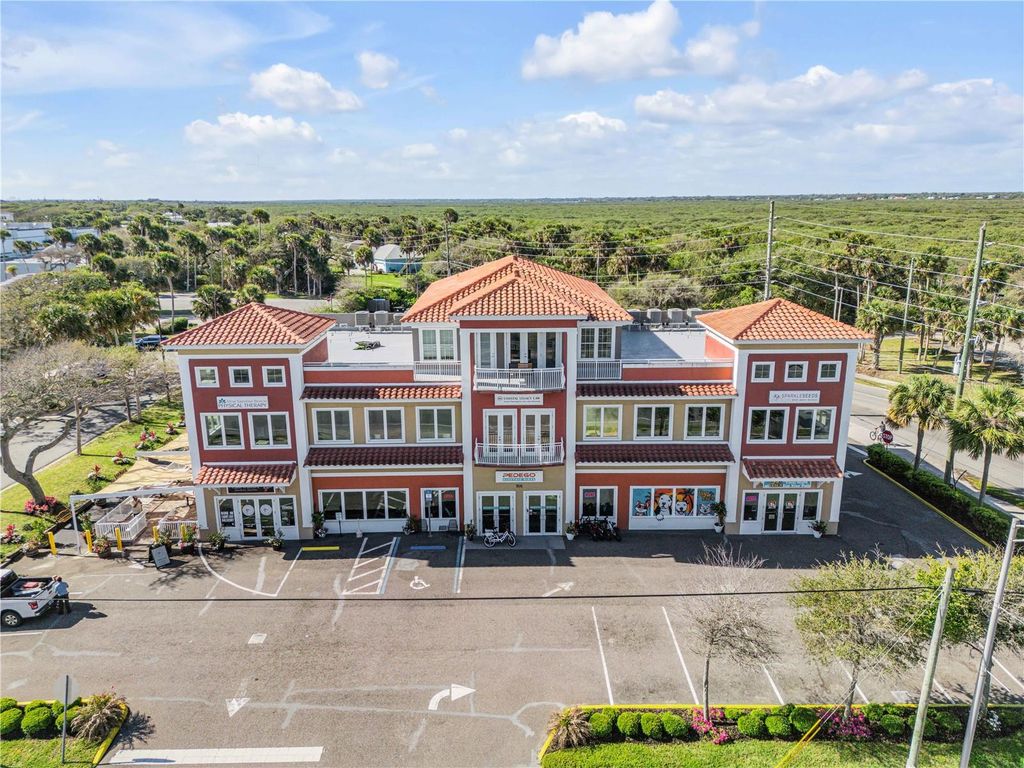 Image 1 of property listing at 701 E 3RD AVENUE 4, New Smyrna Beach, FL 32169