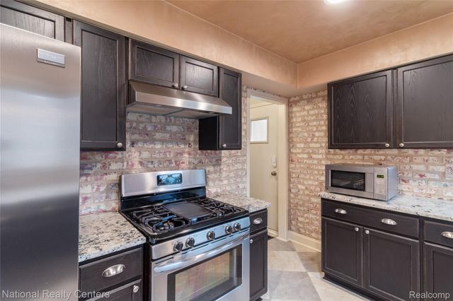 9051 Nathaline, Redford Charter Township, MI 48239