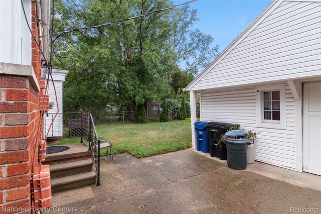 9051 Nathaline, Redford Charter Township, MI 48239