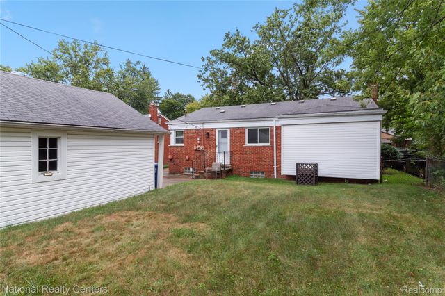 9051 Nathaline, Redford Charter Township, MI 48239