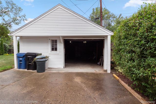 9051 Nathaline, Redford Charter Township, MI 48239
