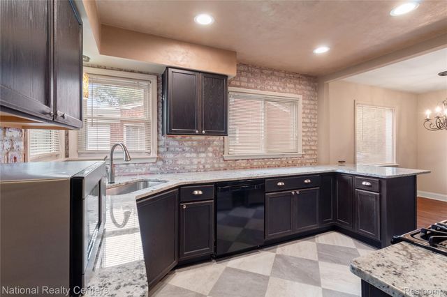 9051 Nathaline, Redford Charter Township, MI 48239