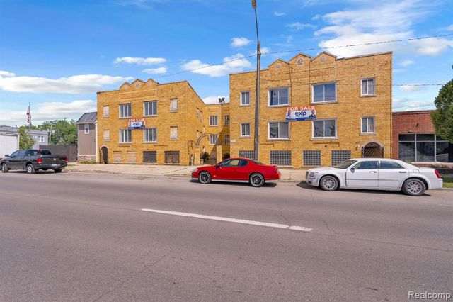 15523 Mack Avenue, Detroit, MI 48224