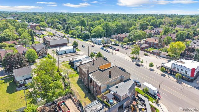 15523 Mack Avenue, Detroit, MI 48224