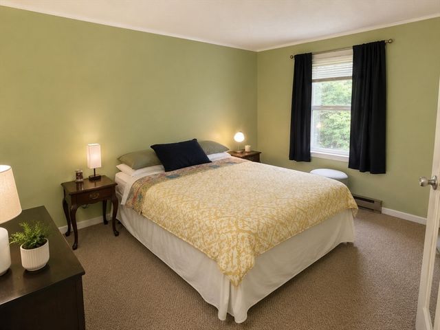 270 Sunderland Rd 99, Worcester, MA 01604