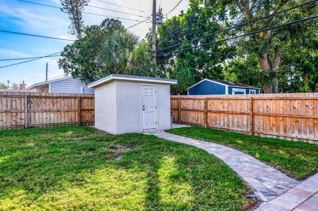 1711 MARILYN AVENUE, Bradenton, FL 34207