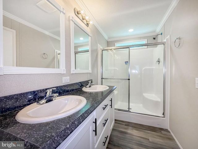 4107 DAVIS DR, Morrisville, PA 19067