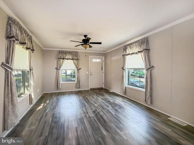 4107 DAVIS DR, Morrisville, PA 19067
