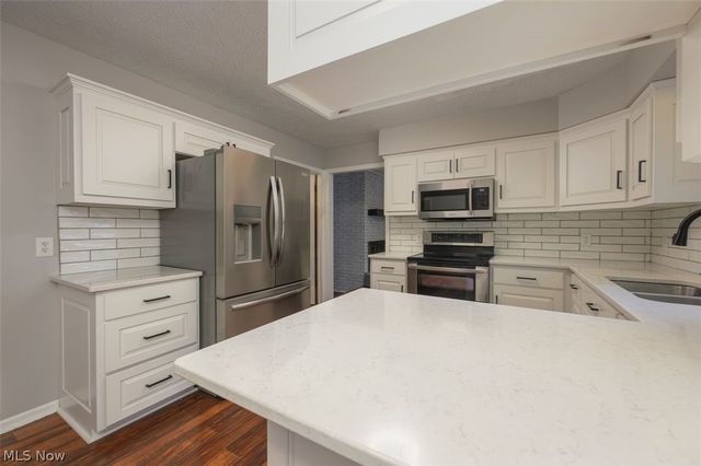 6169 Shipslanding Avenue NW, Canton, OH 44718