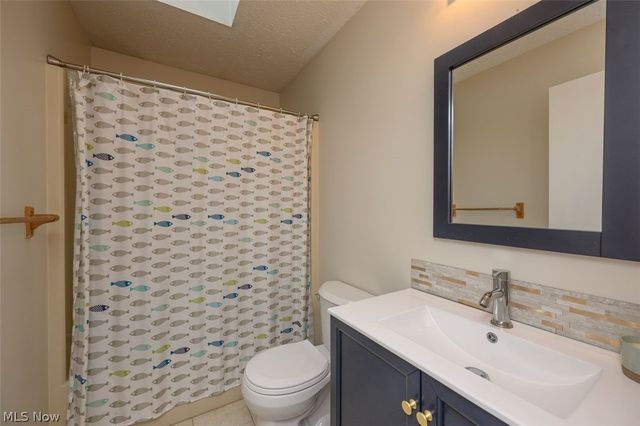 6169 Shipslanding Avenue NW, Canton, OH 44718