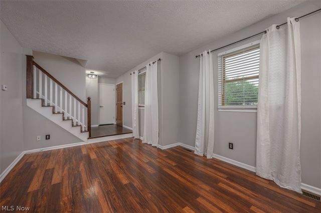 6169 Shipslanding Avenue NW, Canton, OH 44718