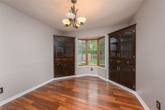 6169 Shipslanding Avenue NW, Canton, OH 44718