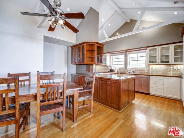 3897 Rambla Orienta, Malibu, CA 90265