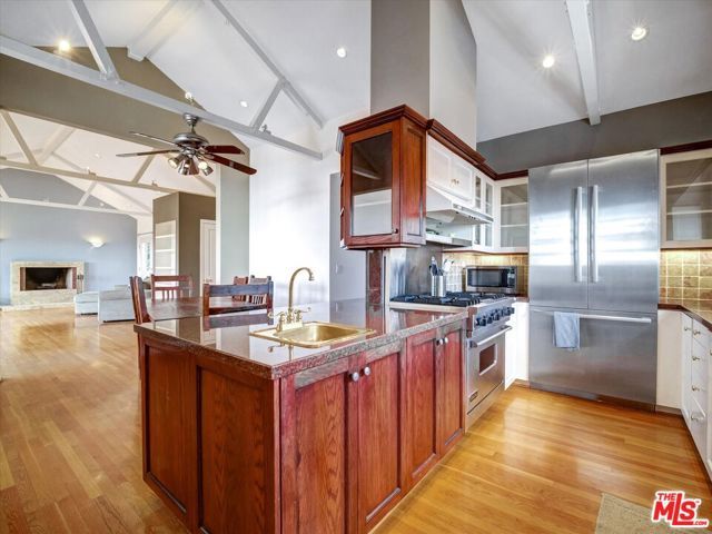 3897 Rambla Orienta, Malibu, CA 90265