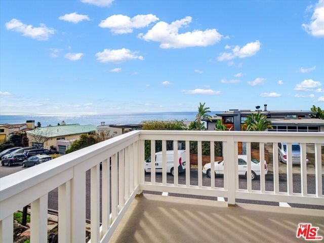 3897 Rambla Orienta, Malibu, CA 90265