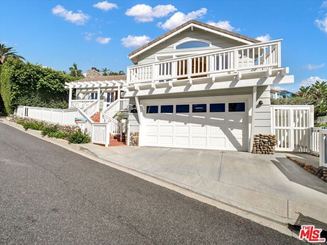3897 Rambla Orienta, Malibu, CA 90265