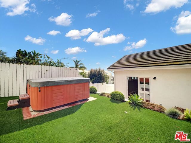 3897 Rambla Orienta, Malibu, CA 90265