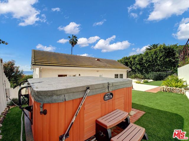 3897 Rambla Orienta, Malibu, CA 90265