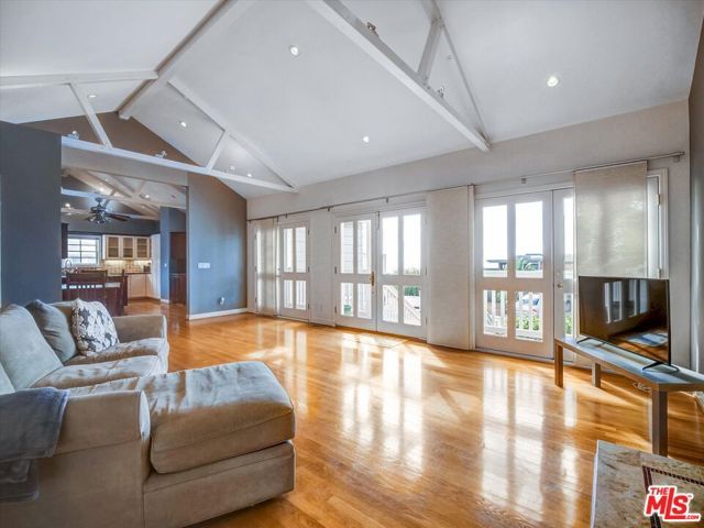 3897 Rambla Orienta, Malibu, CA 90265