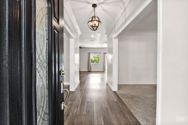 15909 Clarisse Street, Bakersfield, CA 93314