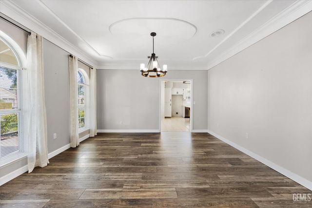 15909 Clarisse Street, Bakersfield, CA 93314