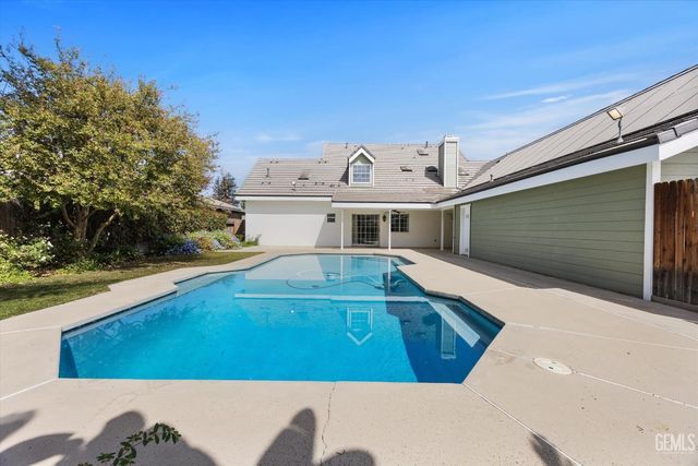 15909 Clarisse Street, Bakersfield, CA 93314
