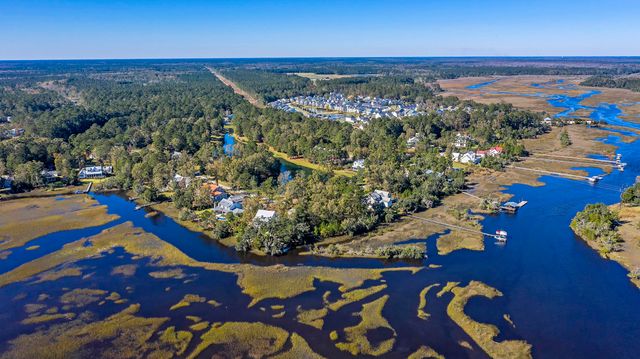 4227 Ten Shillings Way, Ravenel, SC 29470