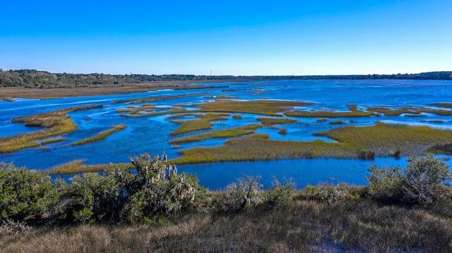 4227 Ten Shillings Way, Ravenel, SC 29470