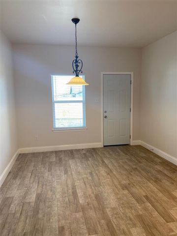 2202 Jones Street, Greenville, TX 75401