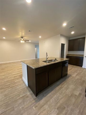 2202 Jones Street, Greenville, TX 75401