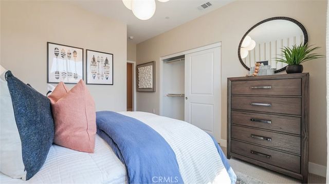 27419 Shining Willow Lane, Valencia, CA 91381