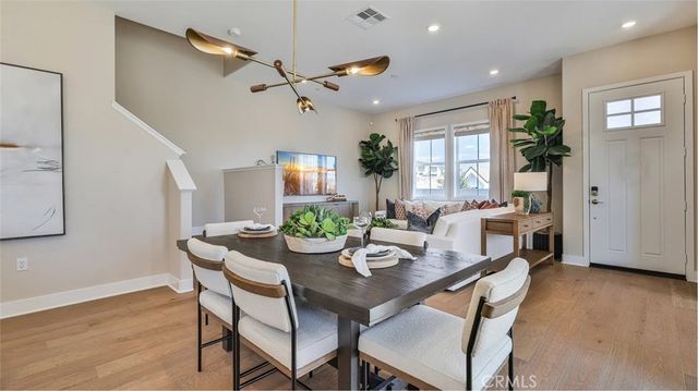 27419 Shining Willow Lane, Valencia, CA 91381