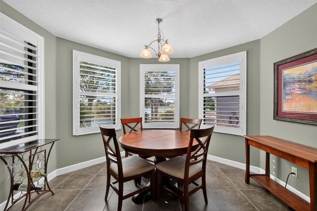 2318 WAKEFIELD WAY, Mount Dora, FL 32757