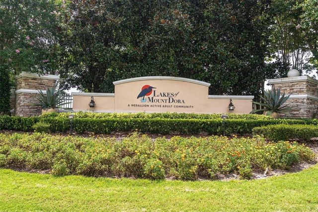 2318 WAKEFIELD WAY, Mount Dora, FL 32757