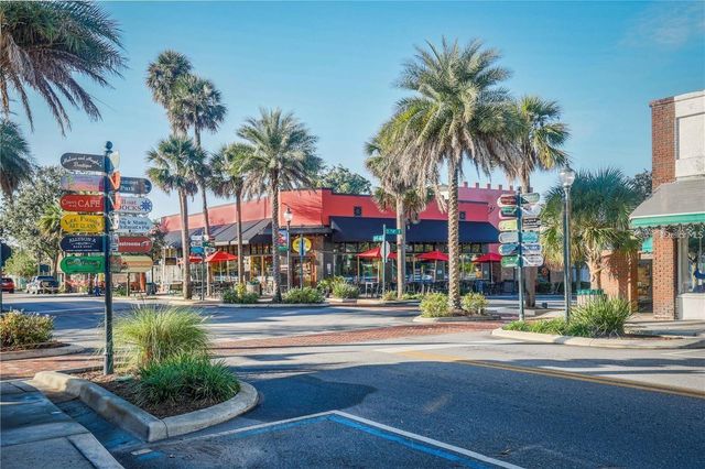 2318 WAKEFIELD WAY, Mount Dora, FL 32757