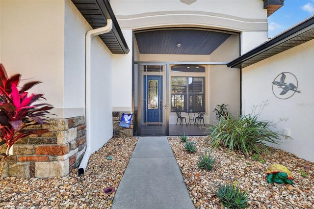 2318 WAKEFIELD WAY, Mount Dora, FL 32757