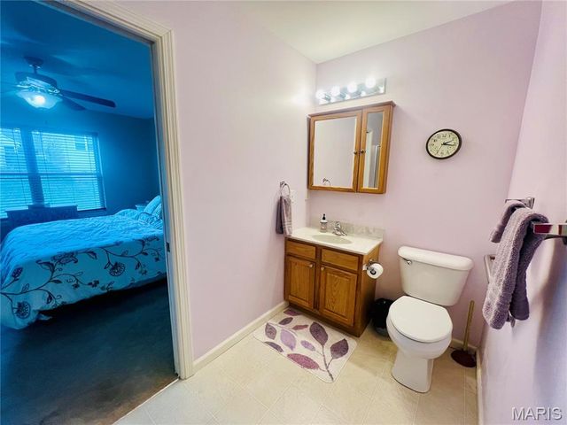 305 Hawk Nest Court, Union, MO 63084