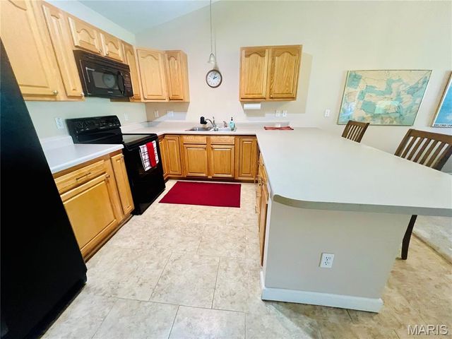 305 Hawk Nest Court, Union, MO 63084