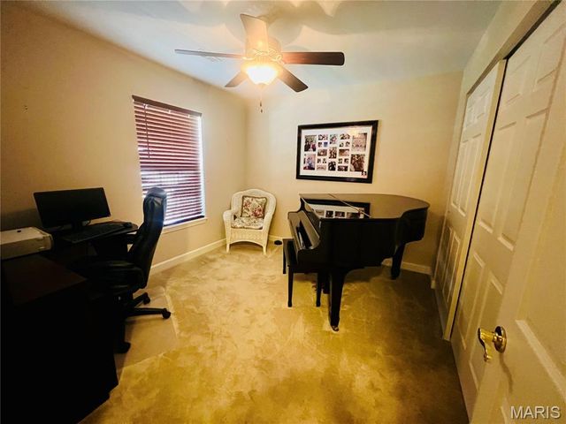 305 Hawk Nest Court, Union, MO 63084