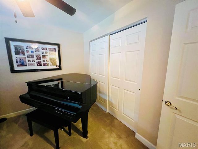 305 Hawk Nest Court, Union, MO 63084