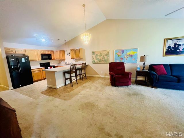 305 Hawk Nest Court, Union, MO 63084