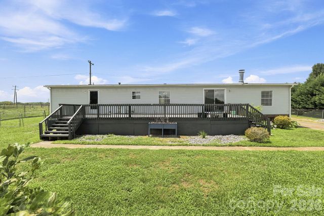 2299 Dellinger Drive, Newton, NC 28658