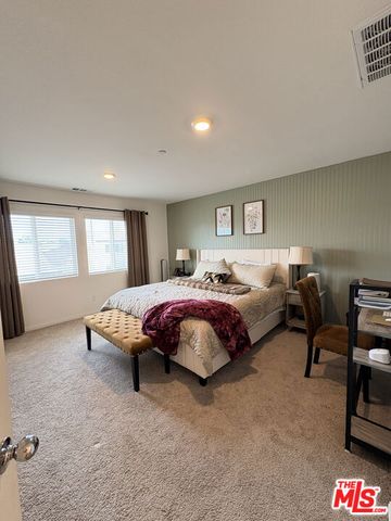 282 Basswood Way, San Jacinto, CA 92583